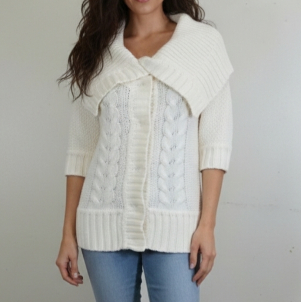 Express Women's Size S Small Sweater Cowl Neck Snap Button Cream 3/4 Sleeve 01 - Picture 1 of 14